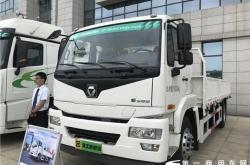 徐工新能源吊车
