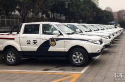 新能源电动皮卡车：未来的智能交通解决方案