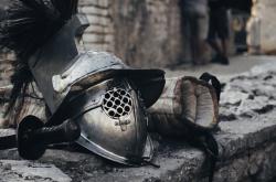 揭秘八佰，抗日烽火中的英雄壮举——一段尘封的历史真实回响
