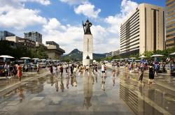 北京疫情防控新动态，京外关联本土感染者增加，市民需加强防护