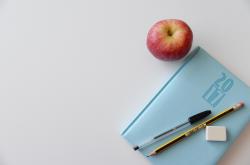 12月12日，学校是否开学？深入了解教育日历与政策