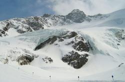 冰雪之约，2022年冬残奥会—时间的见证者