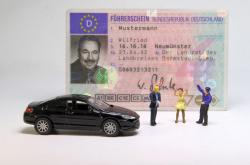 江西铅山交警创新交通管理，红绿灯全变红的背后逻辑