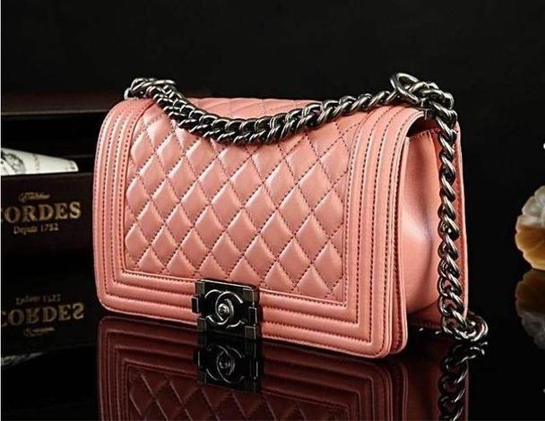 中等奢侈品包包品牌