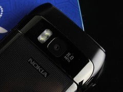 普拉达发布中期业绩收益净额亿欧元按固定汇率计同比增加%