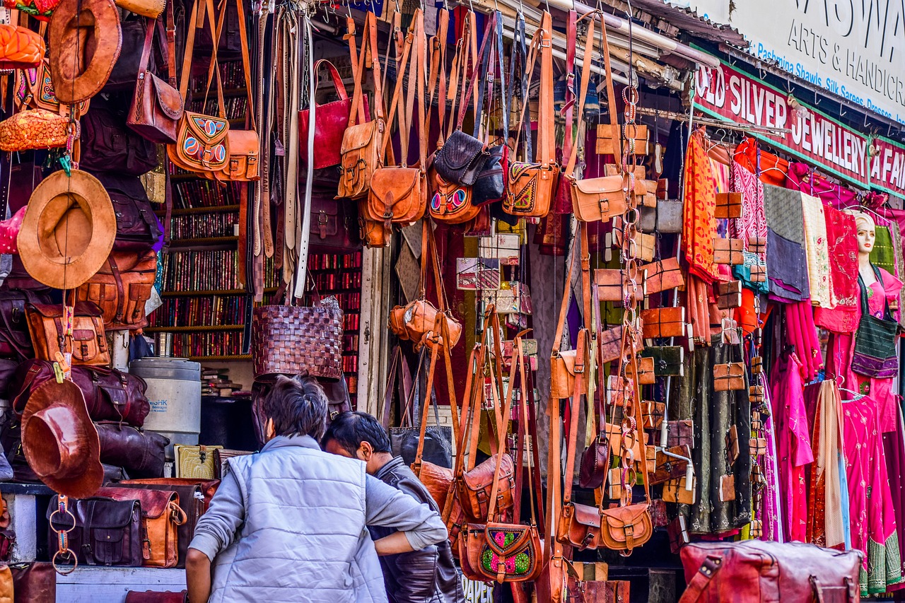 七旬老人足浴店身亡，一场意外的悲剧