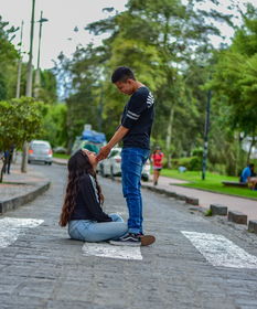 情比金坚？世界最长吻纪录保持者夫妇宣布分手