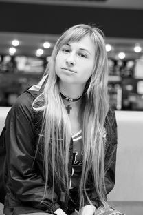 那个女孩为你哭红了双眼，情感的深度与自我成长